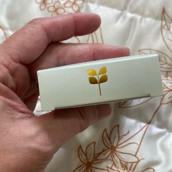 Red Aspen Nail Dashes Soft Gray, Latendra NWT (K27) - Picture 6 of 6